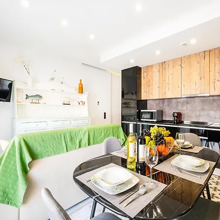 Apartment Located In The Heart Of