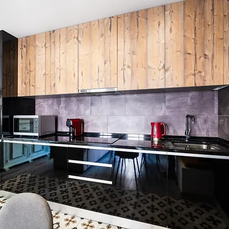 Located In The Heart Of Apartment *