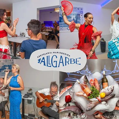 Located In The Heart Of Carvoeiro (Lagoa)